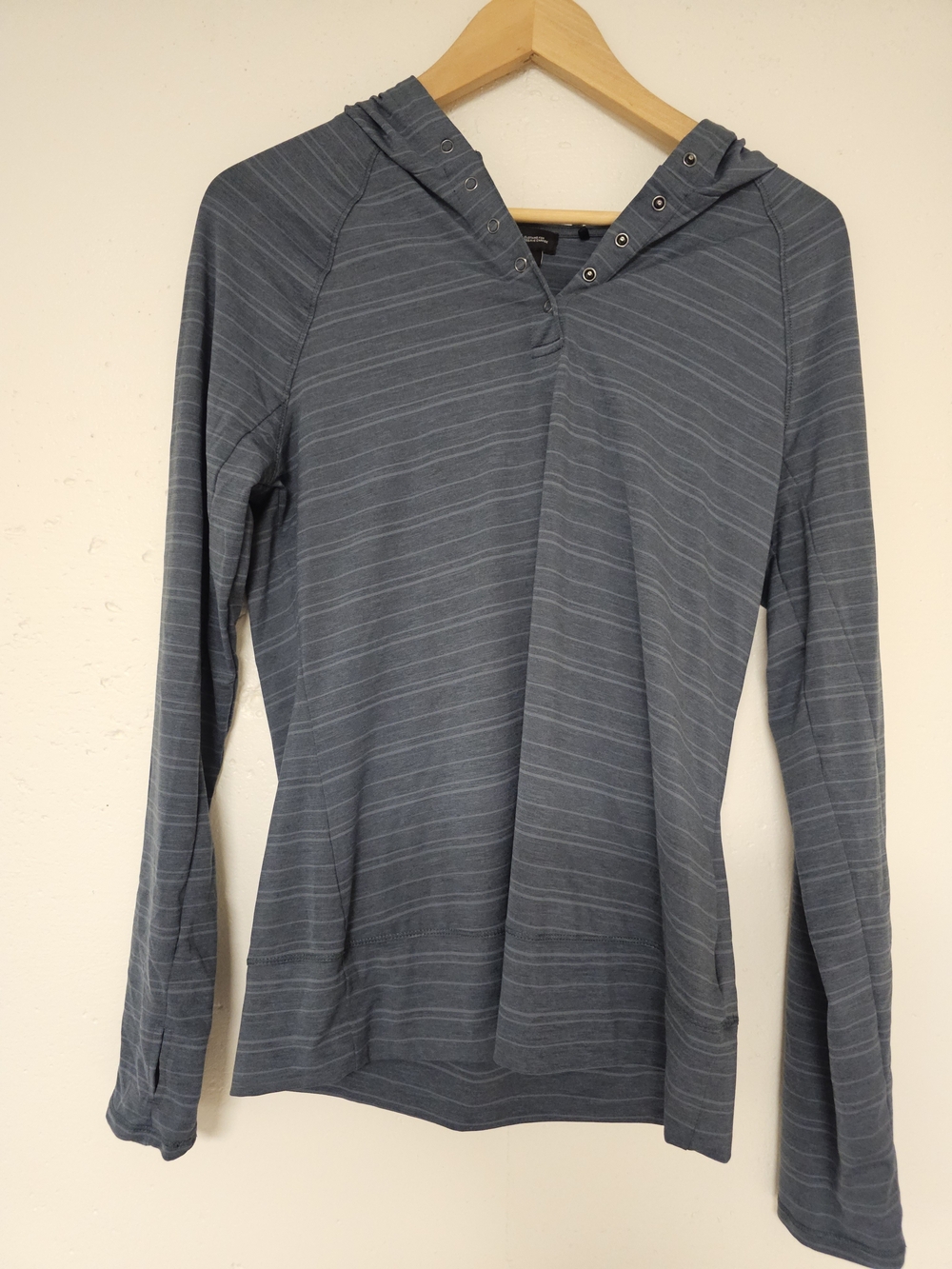 Prana Men's Blue Striped Crewneck Hoodie Sweater